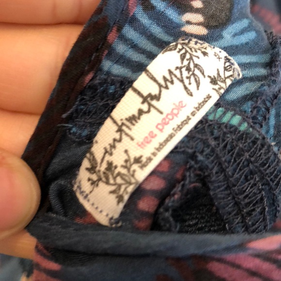 🌼🌻 Free People Flowy Tunic 🌻🌼 - Picture 4 of 5